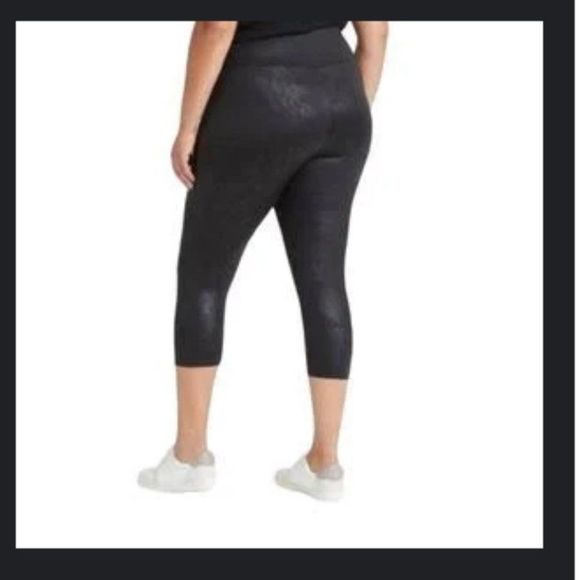 Ava & Viv High Waisted Black Liquid Shine Leggings Size 4X New With Tags - Picture 2 of 12